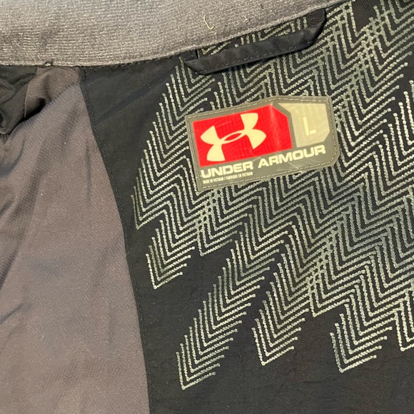 Under Armour vest - Picture 4 of 4